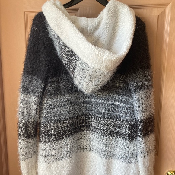 Perfect for Fall - Picture 2 of 2